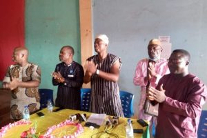 CÉLÉBRATION DE LA FÊTE DES MÈRES À PARAKOU: Kadiri Bata GANDE et les enseignantes CSP 1 fêtent les mamans en différé