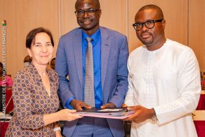 BÉNIN/EXÉCUTION DU PROGRAMME AQUAVIE EN MILIEU RURAL: Le Bénin obtient un financement additionnel de 233.800.000 Euros