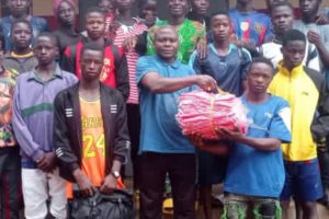 TOURNOI INTER ARRONDISSEMENT À TCHAOUROU : Joël Domagui un soutien de taille pour l&rsquo;equipe de Tchatchou