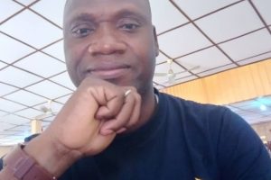 NOUVELLE ADHÉSION À L&rsquo;UP LE RENOUVEAU À MATÉRI : Kouaro Yves Chabi et Domitien N&rsquo;ouemou vident des démocrates de leur substance