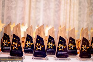 2E ÉDITION DE ÀRÀWO AMBASSADEUR AWARDS : Charles Dagoué décerne plus de 50 trophées à Dassa-Zoumè
