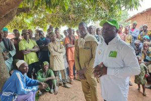 À QUELQUES HEURES DE LA FIN DES CAMPAGNES ÉLECTORALES : Le candidat Adam Chabi Bouko boucle Pèrèrè pour la victoire totale du cheval