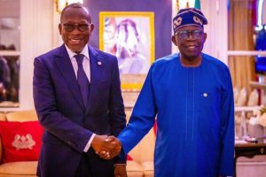 ÉCHANGE ENTRE TALON ET TINUBU AU SOMMET DE PARIS : Les deux Chefs d&rsquo;État s&rsquo;engagent pour une coopération bilatérale fructueuse