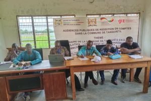 AUDIENCES PUBLIQUES DE REDDITION DE COMPTES À TANGUIETA : Le Maire Zakari Boukary rend compte de sa gestion à la base