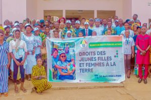 DROITS DE LA FEMME À LA TERRE AU BÉNIN : L&rsquo;Ajlb en parle avec la jeunesse de Pobè