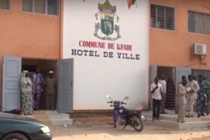MAIRIE DE KANDI : 18 sur 28 conseillers communaux envisagent la destitution du maire