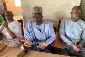 TOURNÉE DE REMERCIEMENTS ET DE REDDITION DE COMPTE DANS LA 7È C. E : L&rsquo;He Mocouré Boko Souley Malam passe au peigne fin l&rsquo;actualité nationale