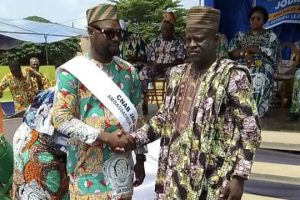 JOURNÉE DE L&rsquo;ARTISAN BÉNINOIS 2024 AU BÉNIN : Jules G. Vlavonou nommé ambassadeur de la Paix par la Cnab