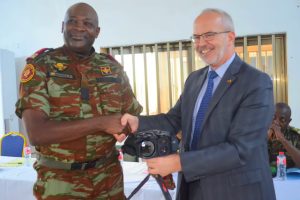 POUR UNE LUTTE EFFICACE CONTRE LE TERRORISME AU BÉNIN : l&rsquo;Allemagne dote l&rsquo;armée béninoise de matériels d&rsquo;observation