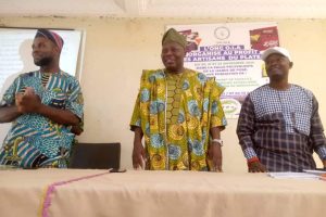 RENFORCEMENT DE CAPACITÉS EN SÉRIGRAPHIE : Le Maire Simon Adébayo Dinan officialise l&rsquo;école de l&rsquo;excellence des artisans du Plateau