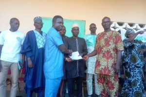 RALLIEMENT DE LA JEUNESSE D&rsquo;AGBASSA-OLOUNGBE AU BLOC RÉPUBLICAIN : Le ministre Samou Seidou Adambi engraisse le parti du cheval blanc dans la commune de Tchaourou