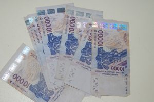 KALALÉ/ POUR ESCROQUERIE ET USAGE DE FAUX BILLETS : Le commissariat de Derassi interpelle un faux marabout