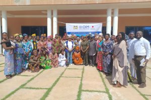 RENFORCEMENT DE LA RÉSILIENCE DES FEMMES FACE À LA GESTION DES CONFLITS ET AU CLIMAT AU NORD BÉNIN : L’OIM outille les femmes et leaders communautaires à Natitingou