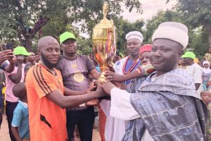 TCHAOUROU/ 1ÈRE ÉDITION DU TOURNOI DE L&rsquo;INDÉPENDANCE À TEKPAROU : Tadjoudine Imorou et le Bloc Républicain rassemblent les jeunes autour du sport