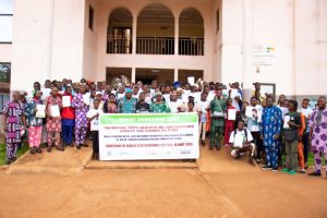 FORMATION NUMÉRIQUE ET ENGAGEMENT CITOYEN À POBÈ: Le projet Sonagnon illumine l&rsquo;avenir de 135 jeunes du Plateau