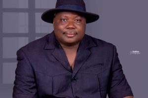 COUP D&rsquo;ÉTAT DÉJOUÉ AU BÉNIN : L&rsquo;artiste Bourous Man condamne une action barbare et encourage Talon